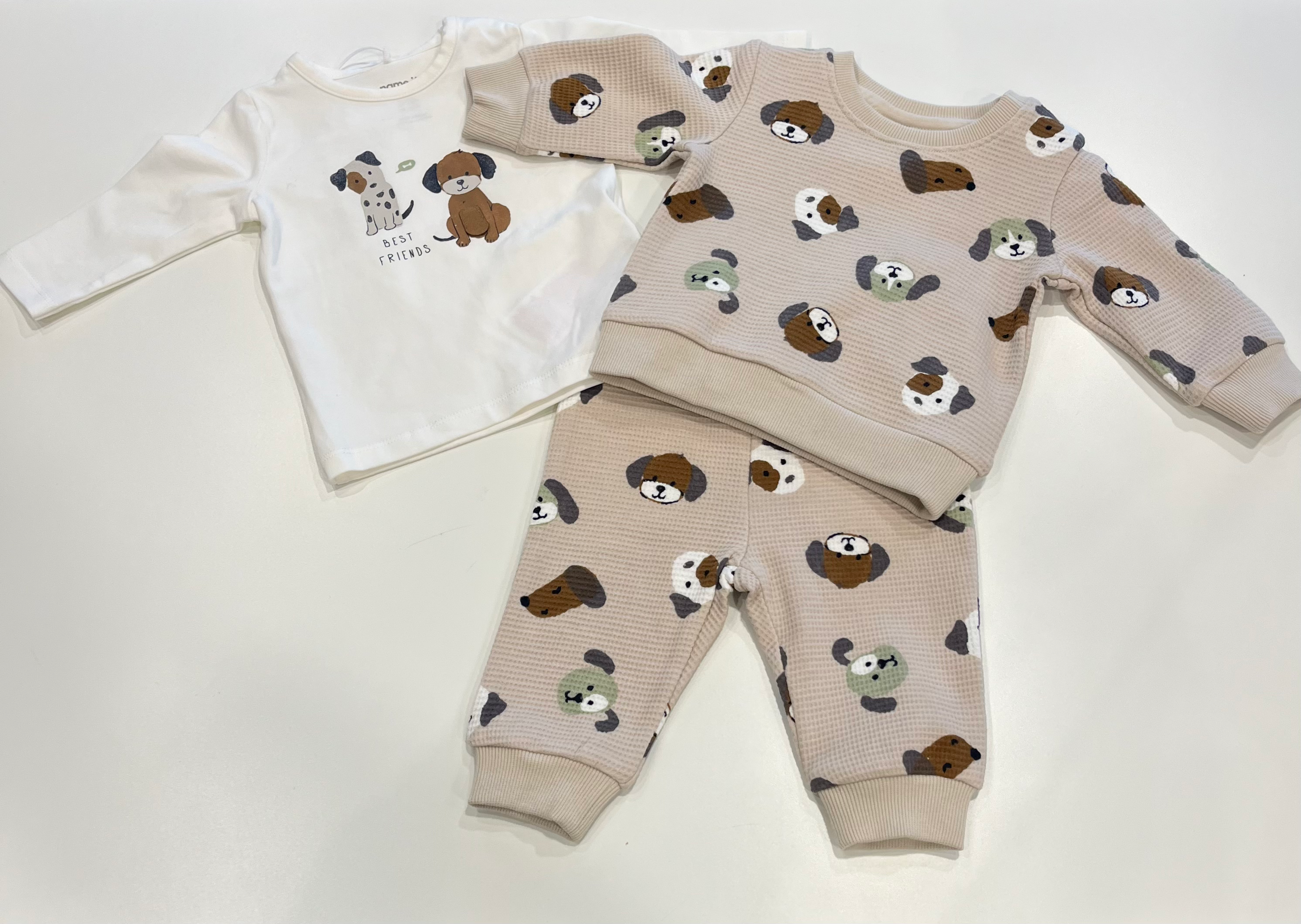 Completo cagnolini crema
