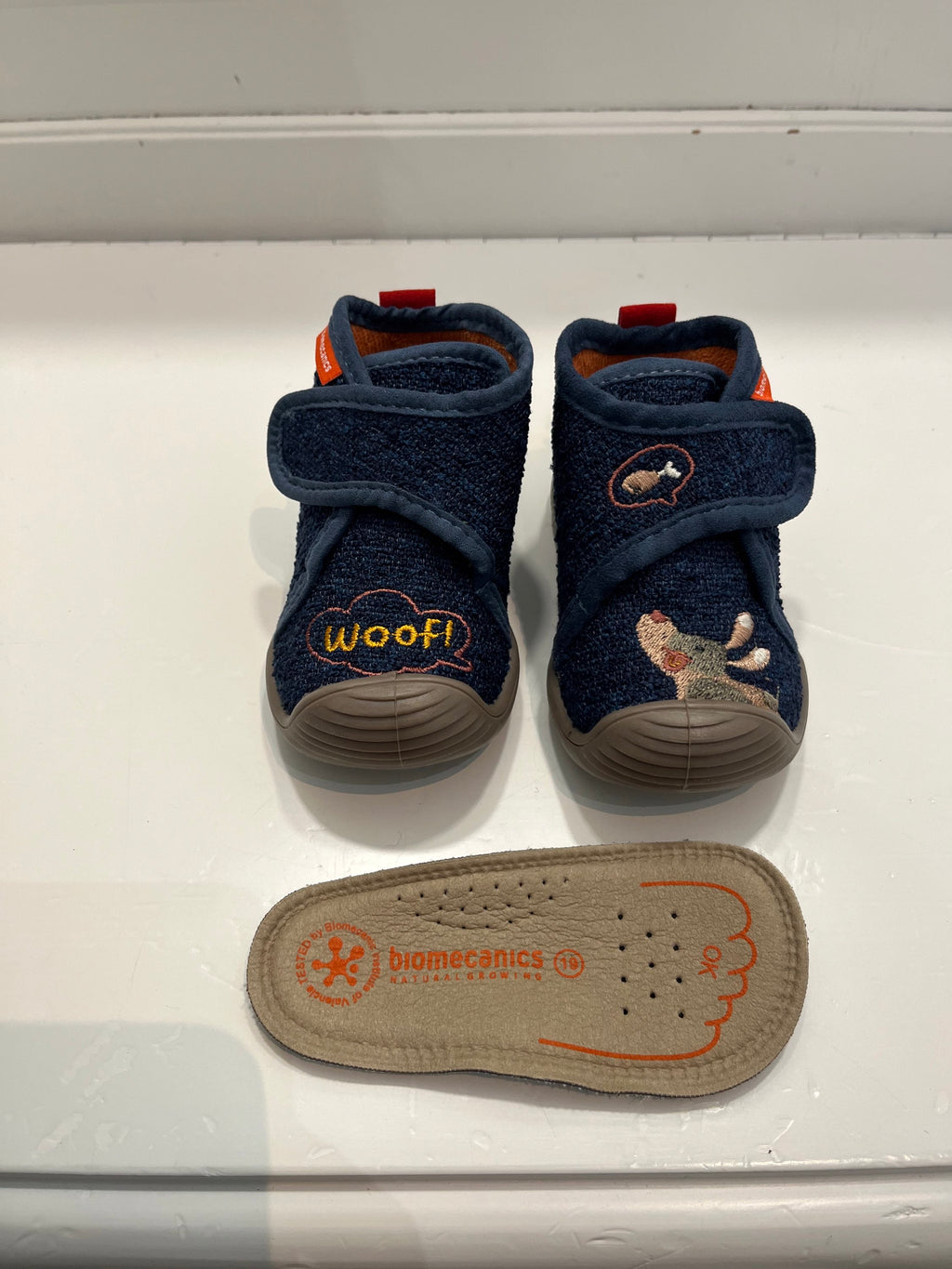 Pantofole blu biomecanics