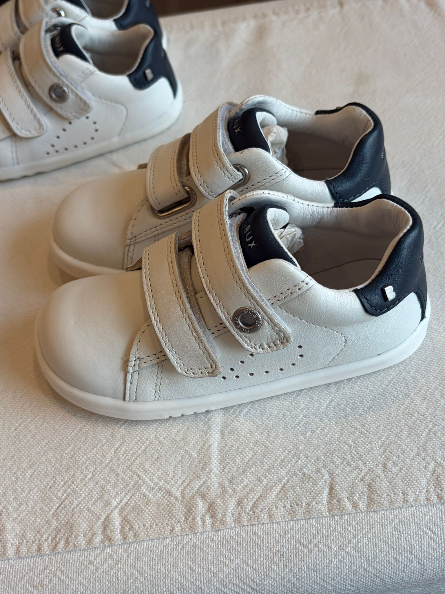 bobux Mavericks-bq white-navy