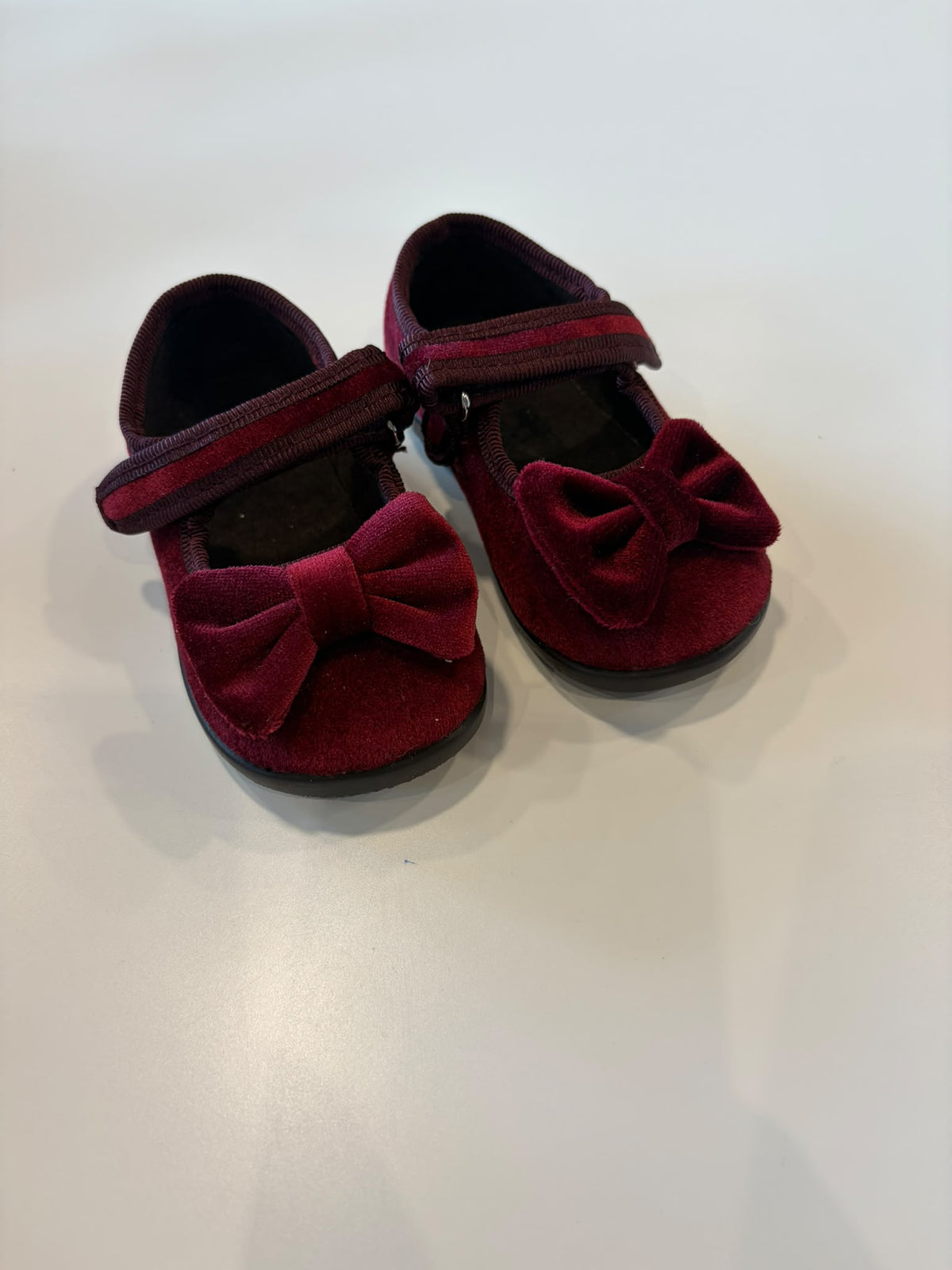 ballerina in velluto bordeaux/rosso con fiocco vulladi