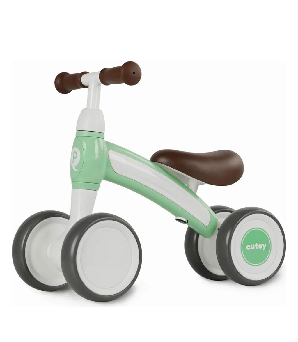 cavalcabile , triciclo a quattro ruote cute