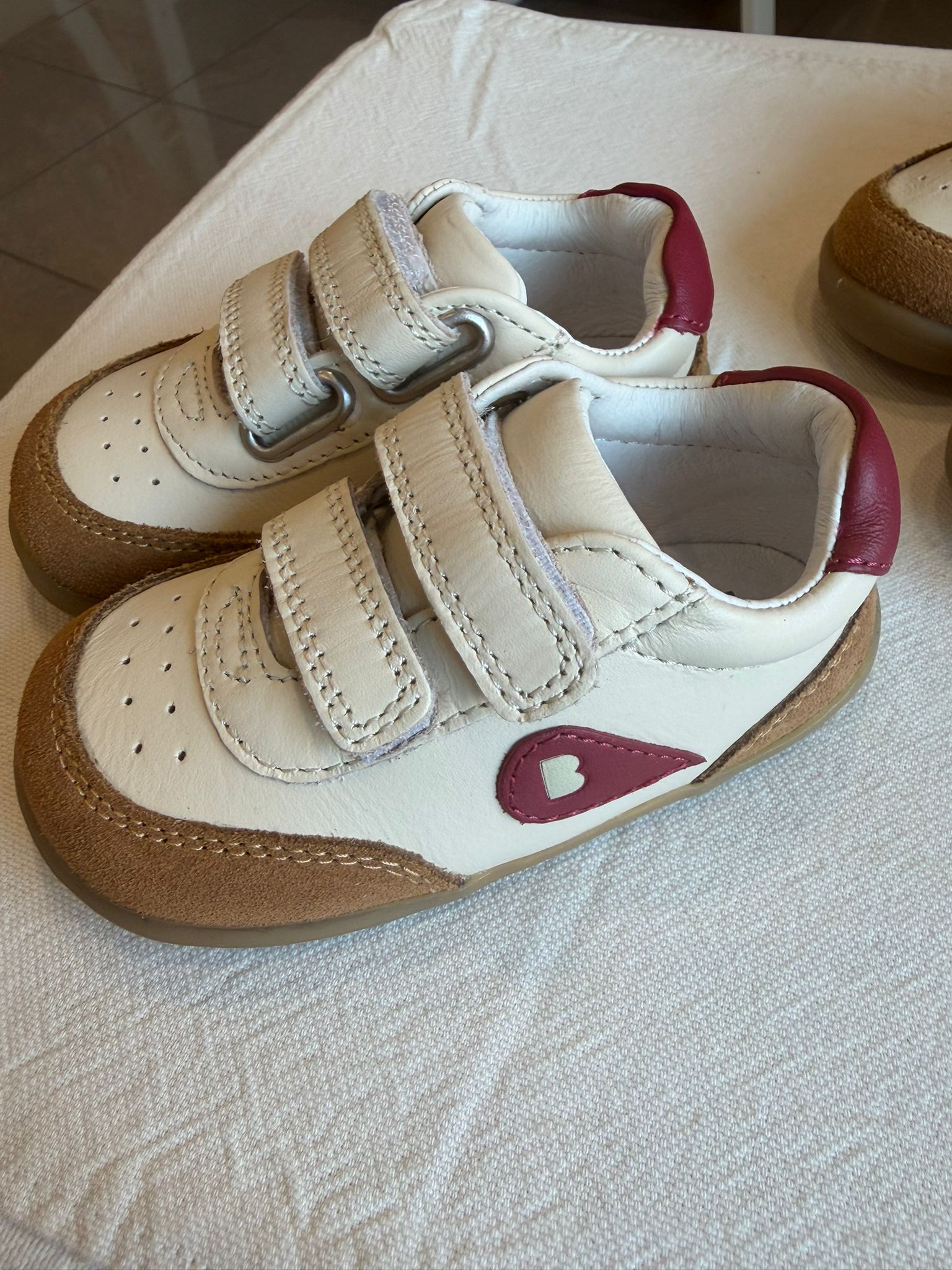 bobux champ-bq chalk-caramel-tibetan red